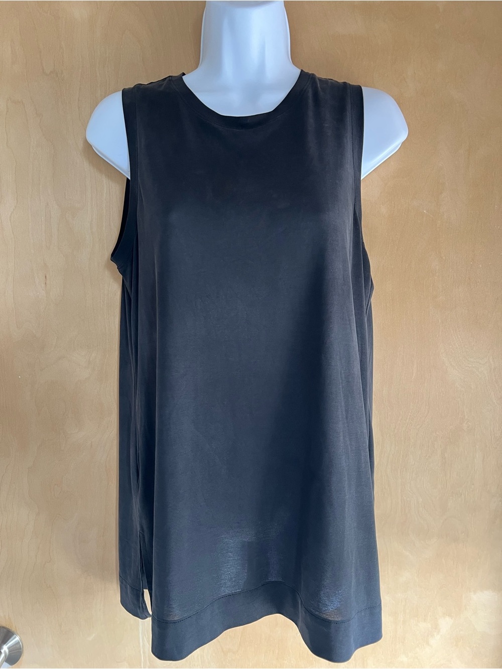 Banana Republic Black Sleeveless Tank Top